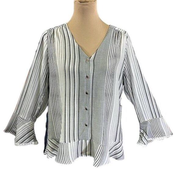 Ivanka Trump Top Size Large Bell Sleeve Stripe - Picture 1 of 10